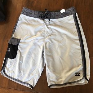 🏄🏻Billabong NWT Board Shorts
